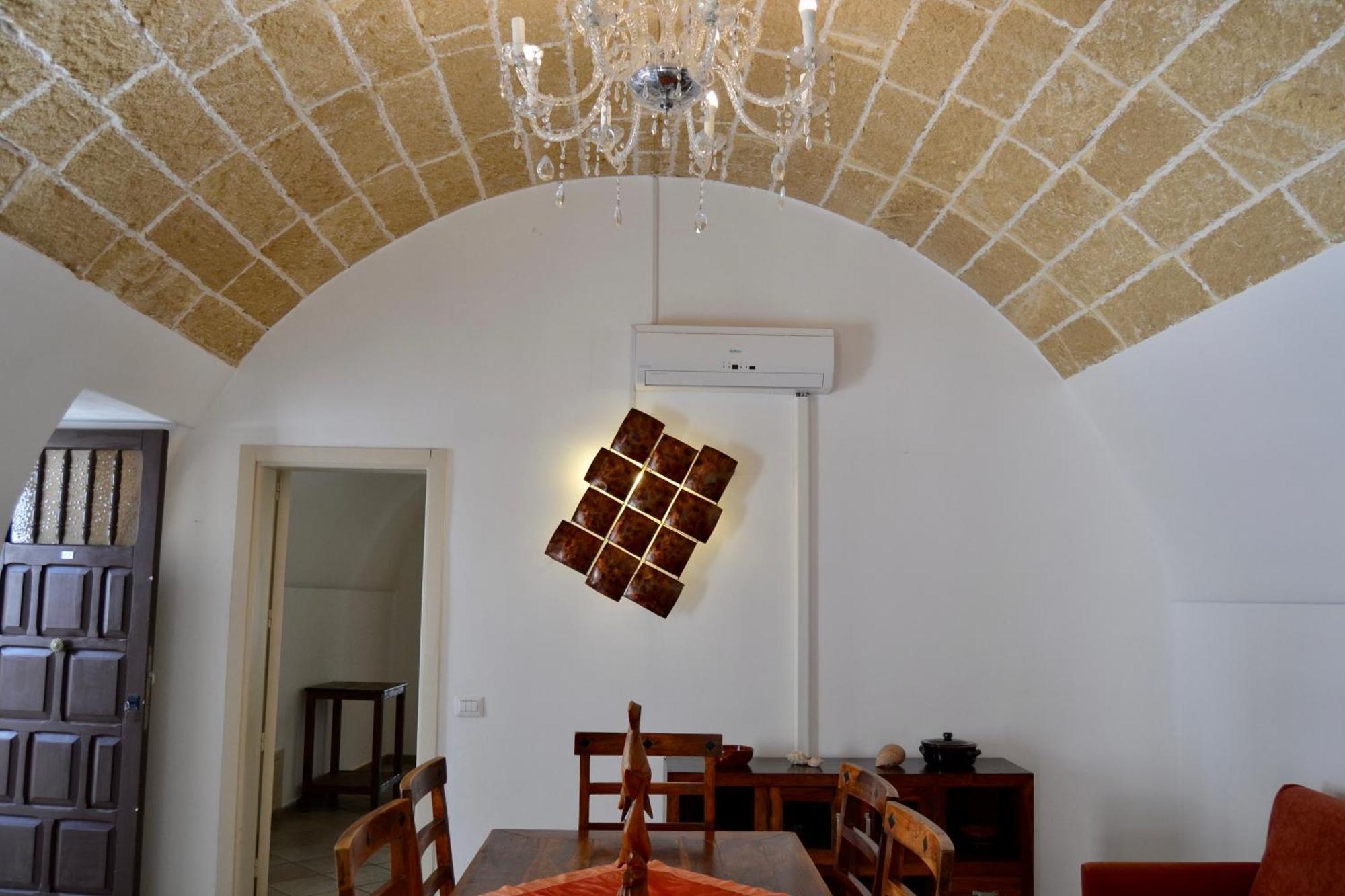 Kallistos Suites & Apartments Gallipoli Exterior photo
