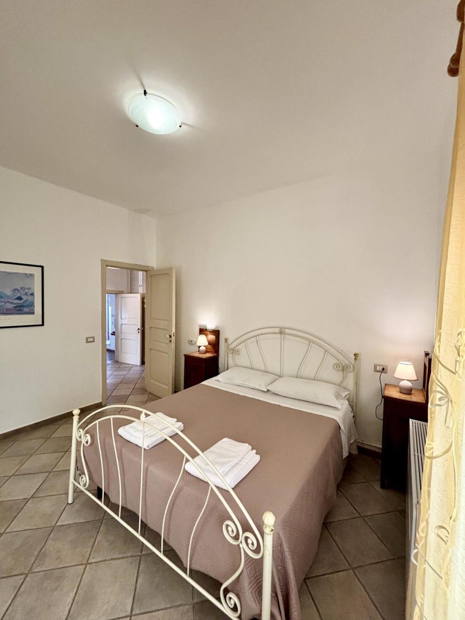 Kallistos Suites & Apartments Gallipoli Exterior photo