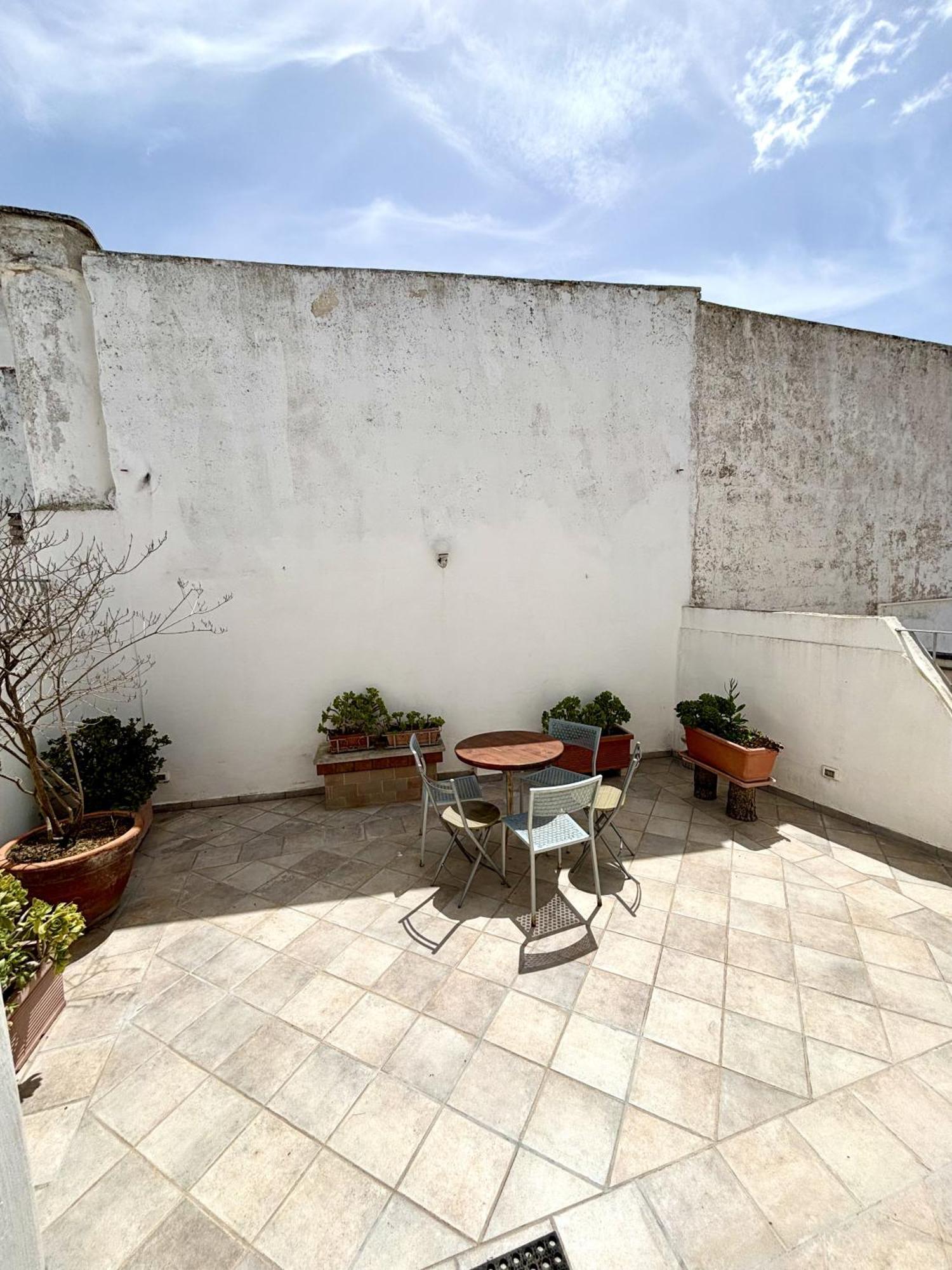 Kallistos Suites & Apartments Gallipoli Exterior photo